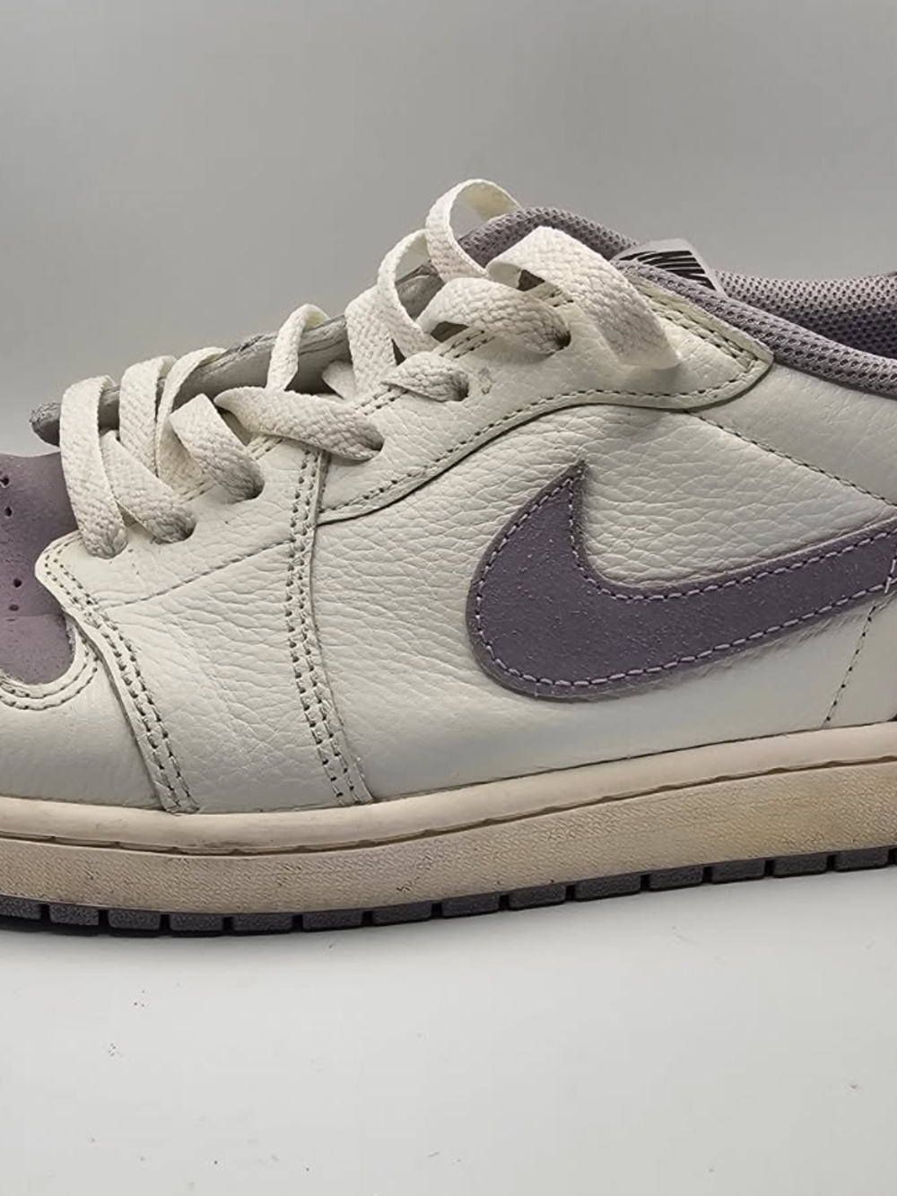 Air Jordan 1 Retro OG Low Atmosphere Gray Size 14
